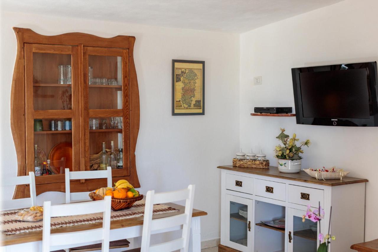 Tiria House Bosa - Casa Vacanze Exteriör bild