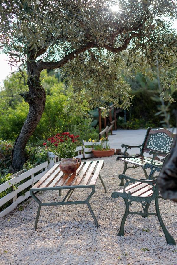 Tiria House Bosa - Casa Vacanze Exteriör bild